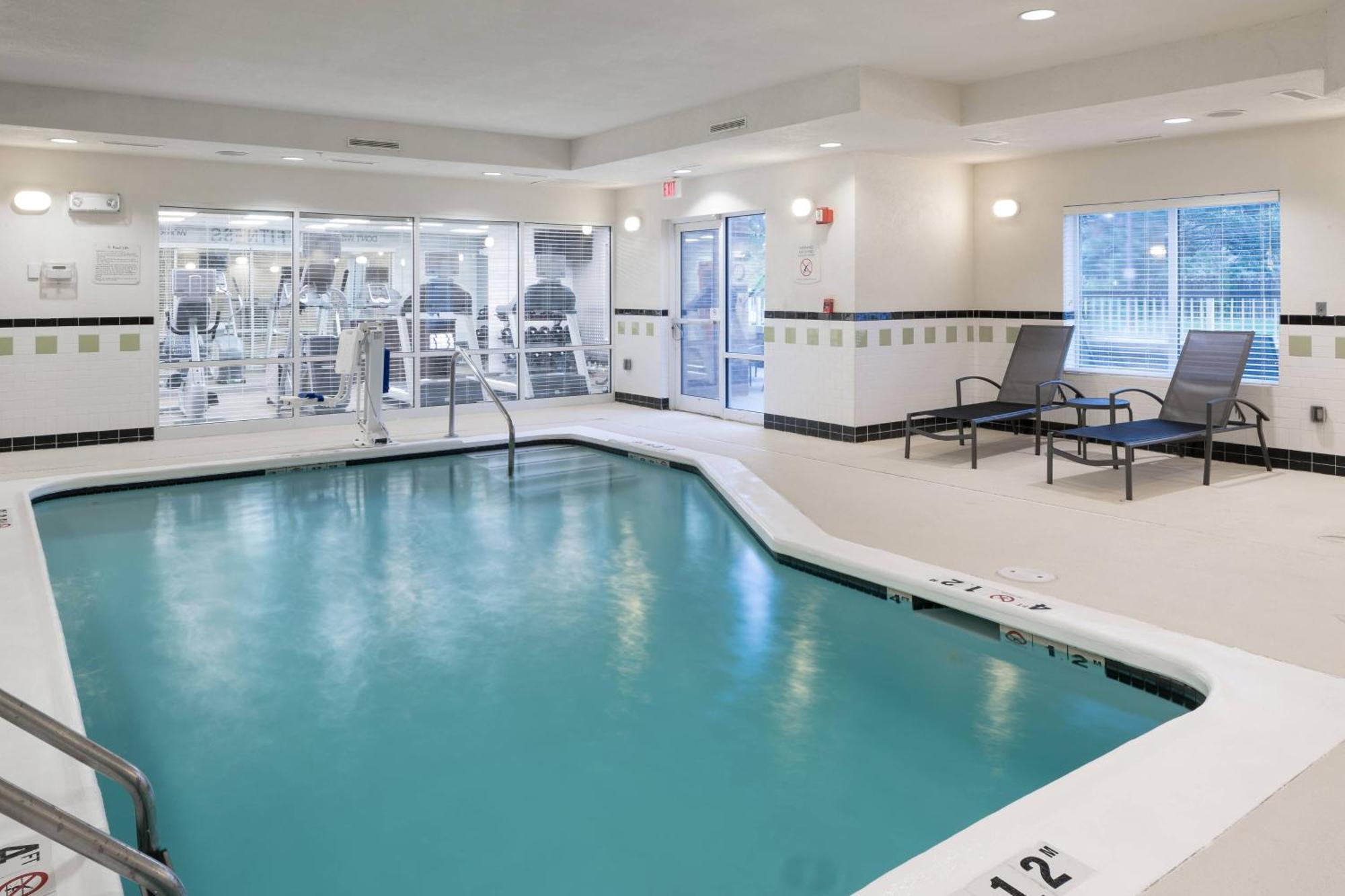 Fairfield & Kansas Hotel Overland Park